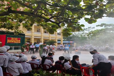 HỘI NGHỊ TUYÊN TRUYỀN PHÁP LUẬT PHÒNG CHỐNG BẠO LỰC HỌC ĐƯỜNG – XÂM HẠI TRẺ EM – PCCC- THUỐC LÁ ĐIỆN TỬ